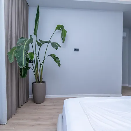 בית הארחה Arantia *