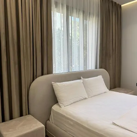 בית הארחה Arantia Vlorë