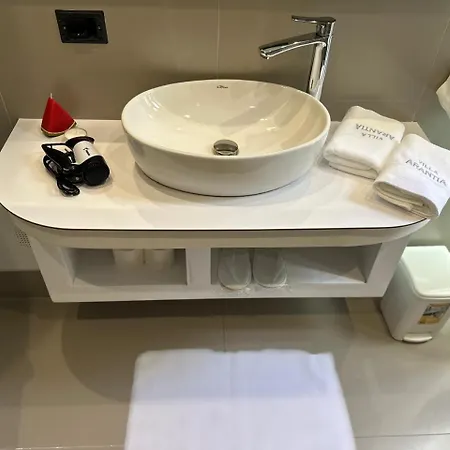 招待所 Arantia Vlorë