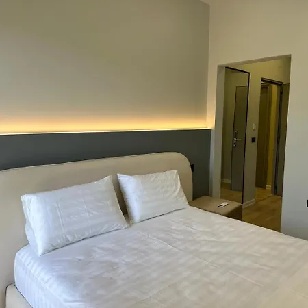 招待所 Arantia Vlorë